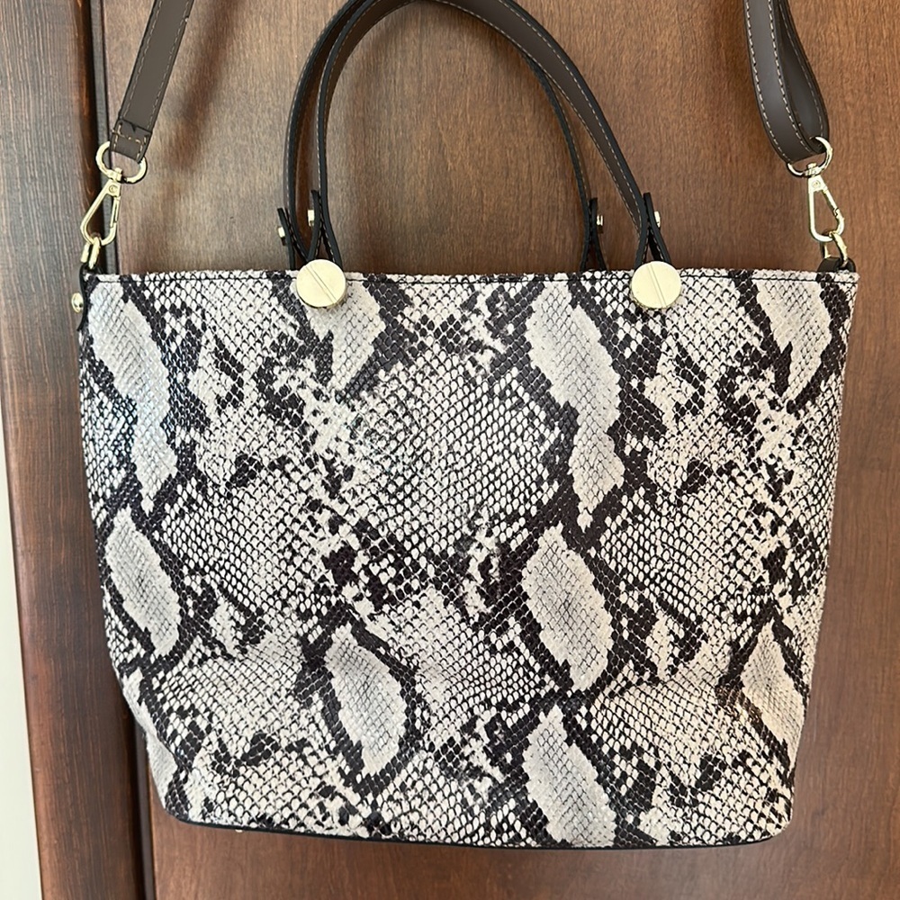 Italian made snake skin pattern leather tote bag - bought straight from Italy - Picture 4 of 6